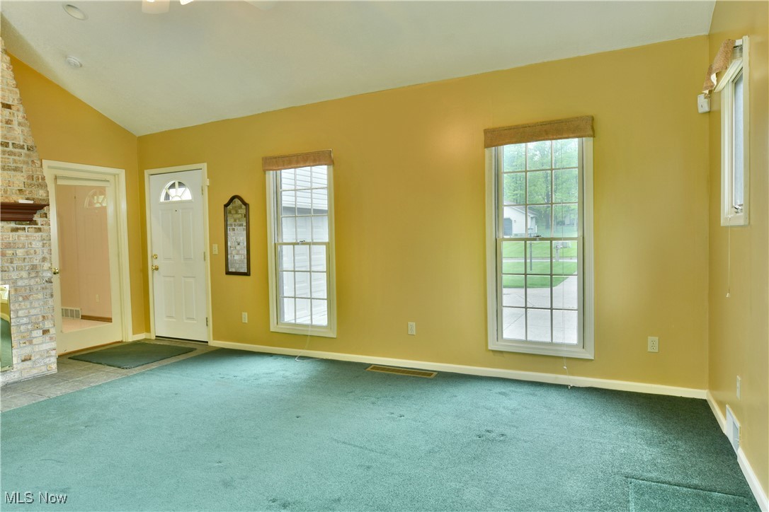 7675 Huntington Drive, Youngstown, Ohio image 26