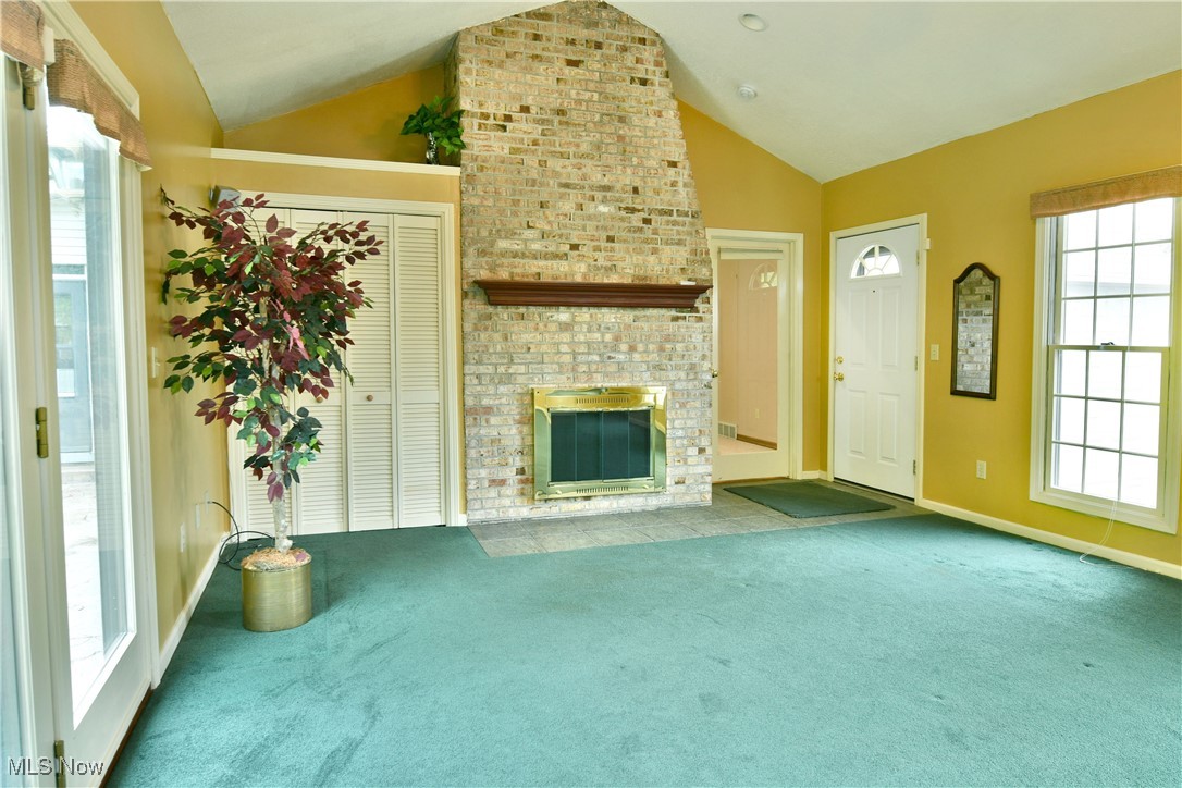 7675 Huntington Drive, Youngstown, Ohio image 25