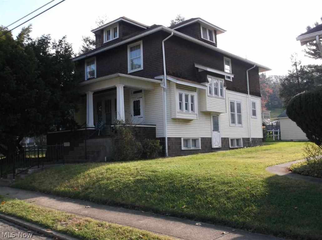 House will be auctioned @ 11:30 am. Auction starts at 10 am. Sells confirmation of owner. Must show proof of funds or pre approval letter from bank. $3000 down