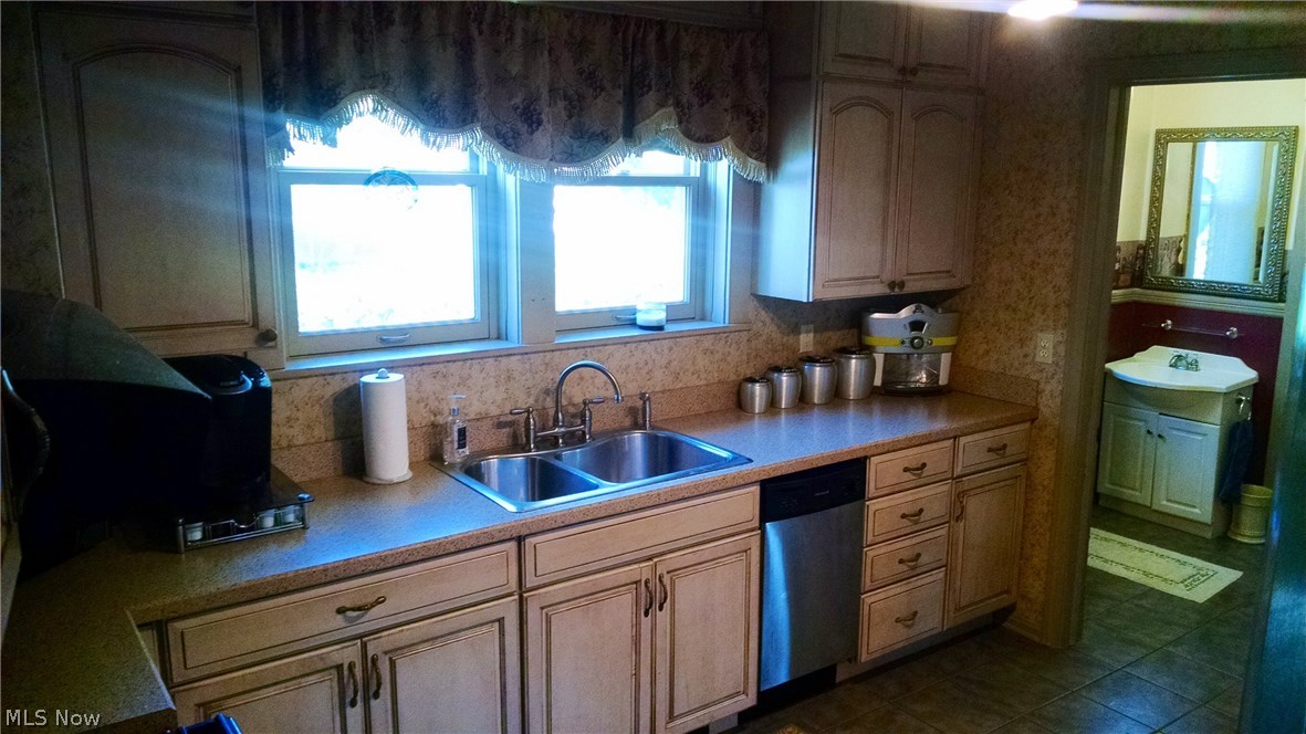 Ebenezer Greggs Add 02 - Residential