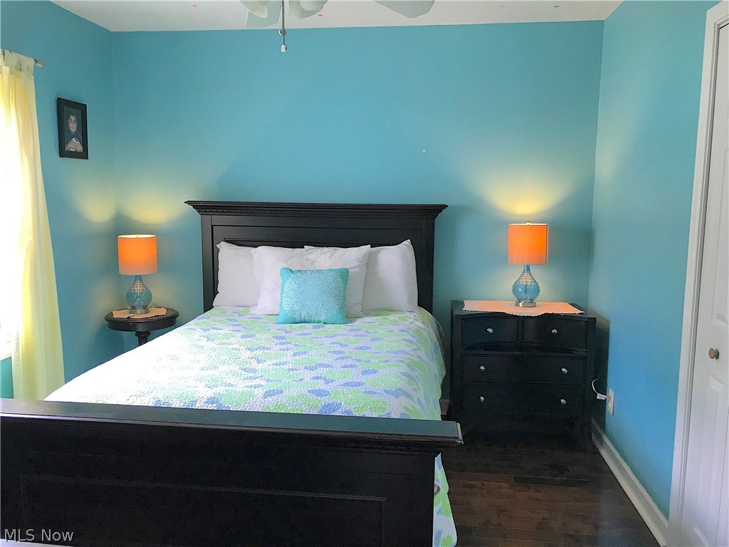 Montrose 02/Gay C Selbys - Residential