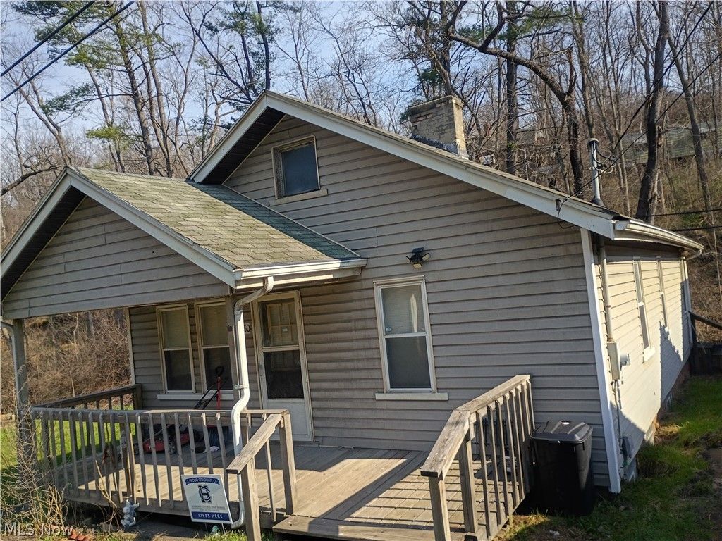 Photo of 42250 Cadiz Dennison Road, Cadiz, OH 43907 (MLS # 5193667)