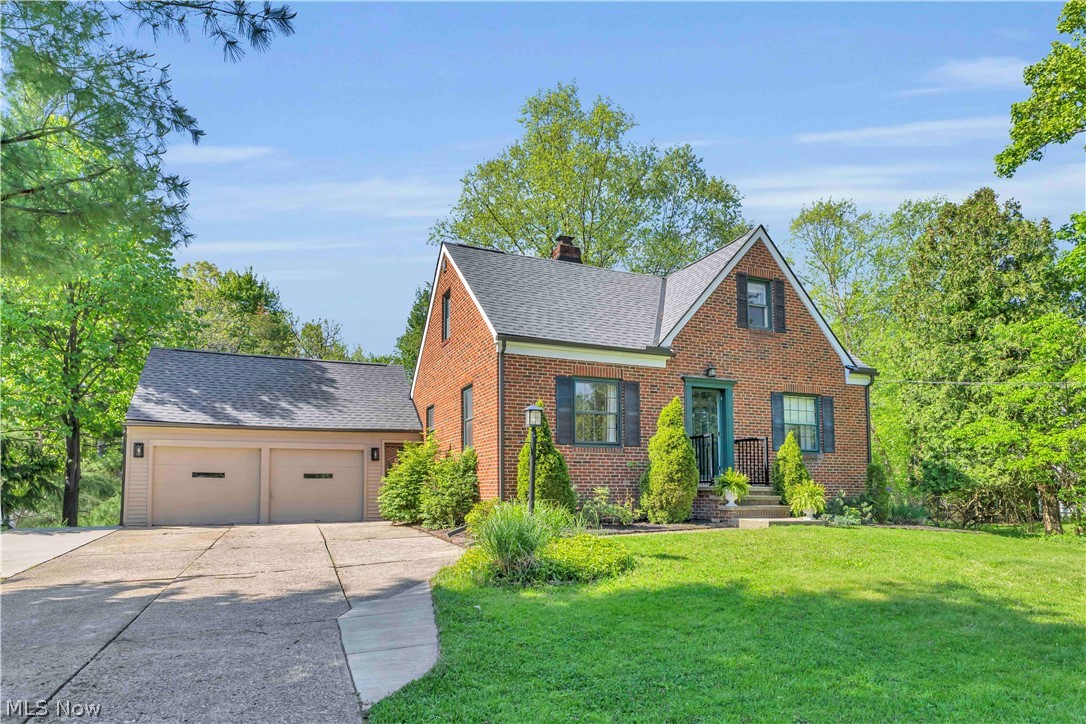 950 E Sprague Road