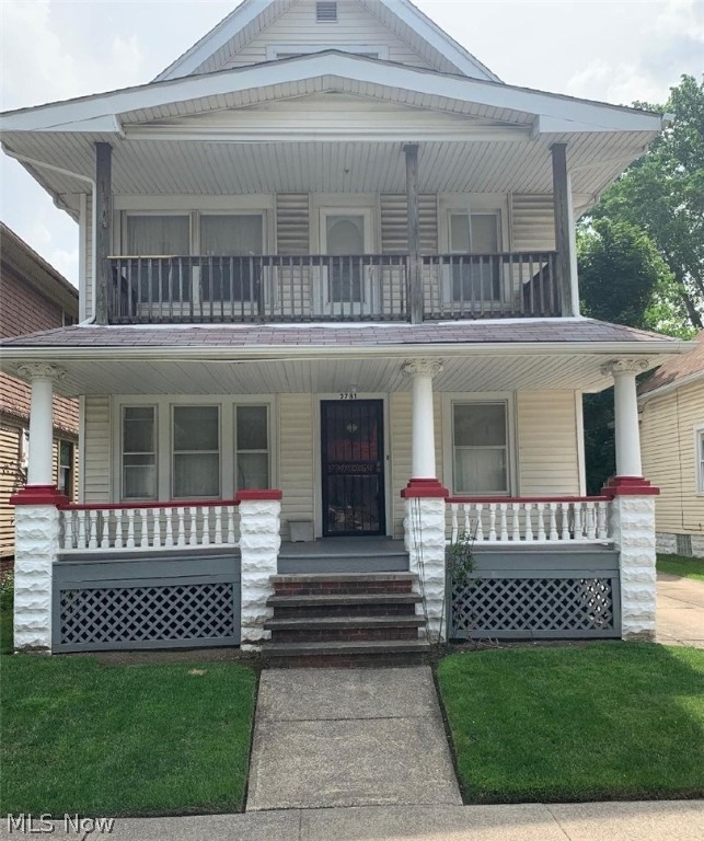 This duplex is a turn key investment property! Each unit has one bedroom and one bathroom, with plenty of additional spaces that can be used as the tenant pleases! The roof was replaced in 2012 and has a 30 year warranty. Hot water tanks are newer and the basement has been waterproofed. Current tenant has been renting since 1991 and pays $700.00 per month! Don’t miss this great opportunity!