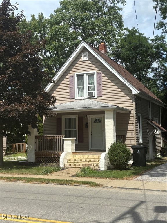 Don't miss your chance at this adorable 2-bedroom home in Wadsworth! Built in 1920, this house features the right amount of necessary updates while maintaining its twenties charm by offering beautiful glass-faced kitchen cabinets and a cozy window seat built-in cabinet in the dining area. Picture your morning coffee on the grand front porch and weekends having a barbecue on the backyard deck. The sellers want to give you a solid peace of mind by offering a one-year home warranty with this home! Call your favorite agent before you