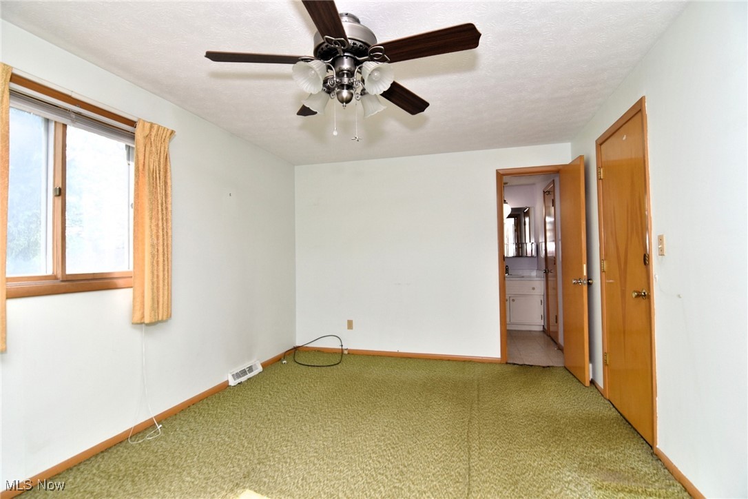 6531 Arbordale Avenue, Solon, Ohio image 19