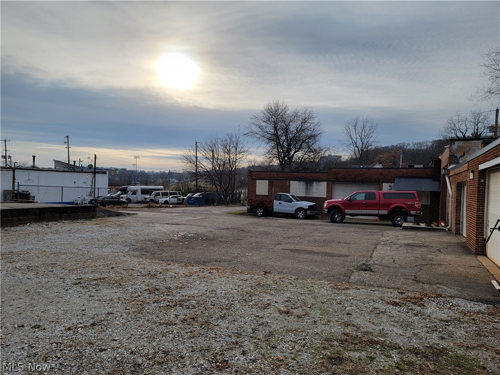 Portage 08 - Commercial Sale