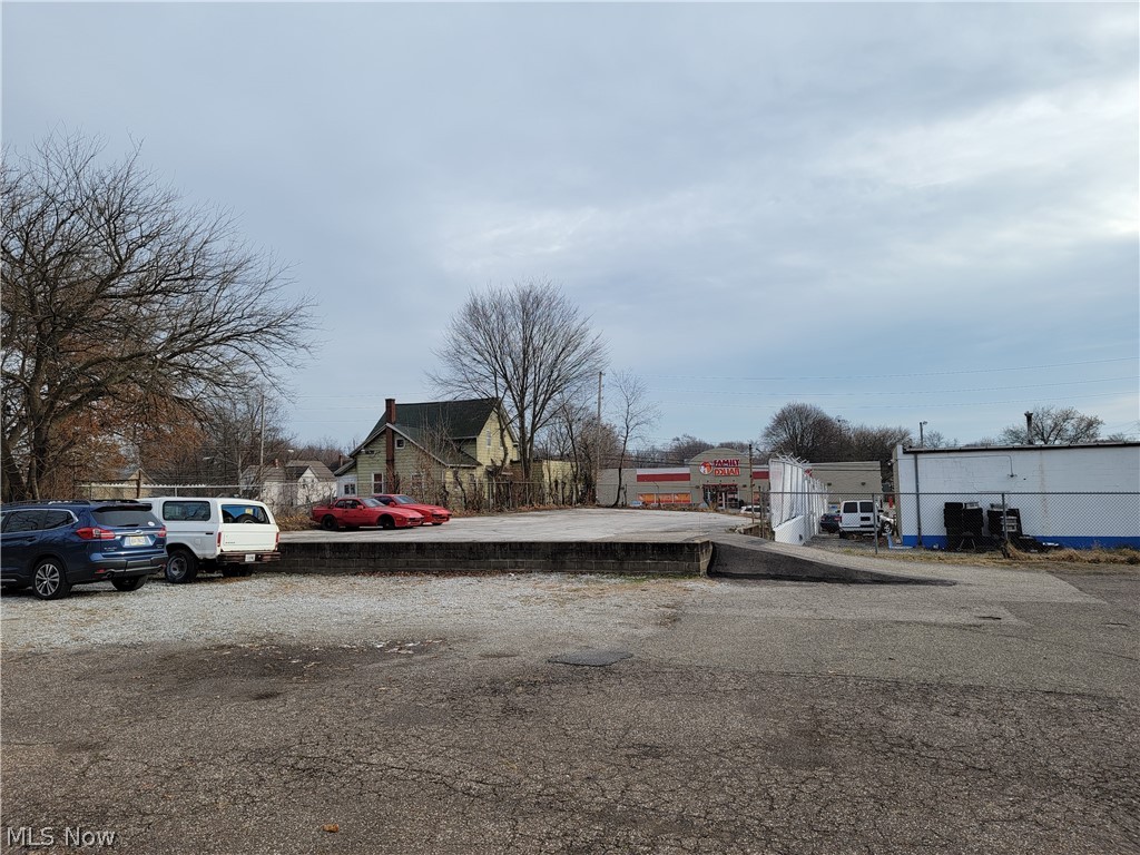 Portage 08 - Commercial Sale