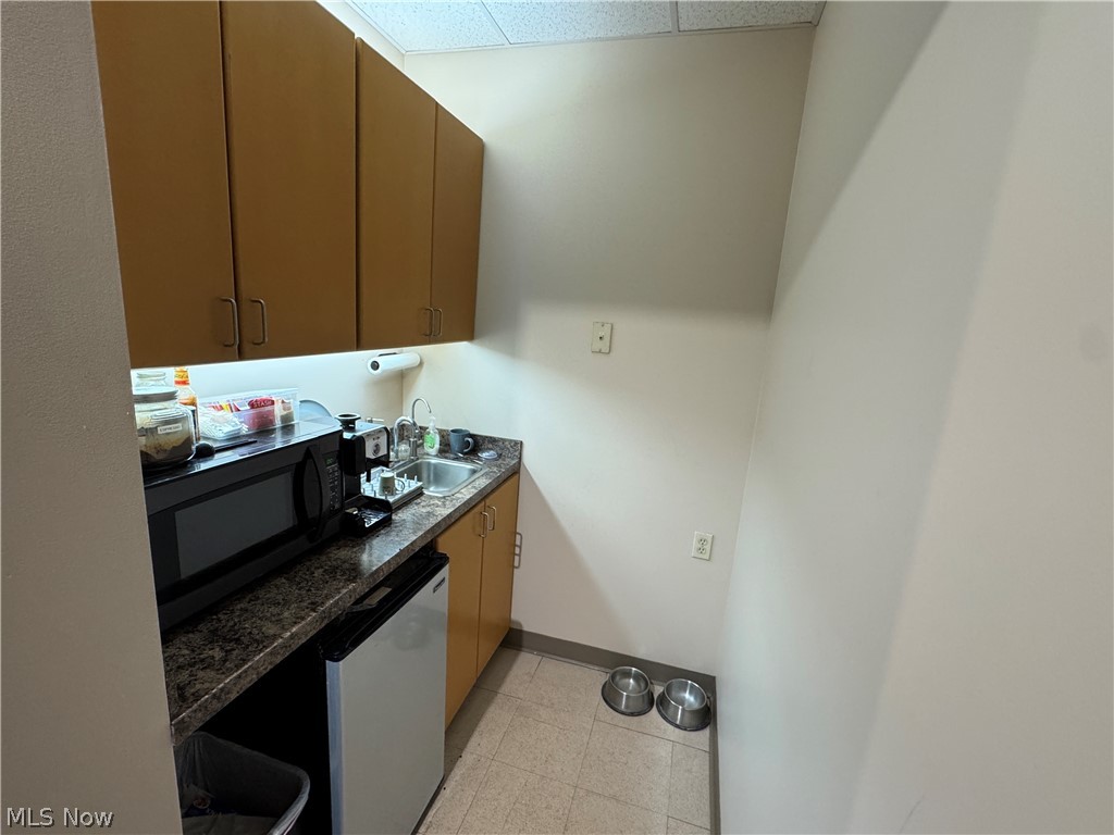 Portage 08 - Commercial Sale