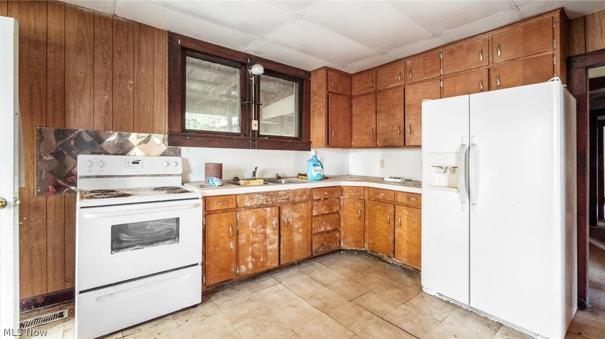 Hill Private Road Sub - Residential