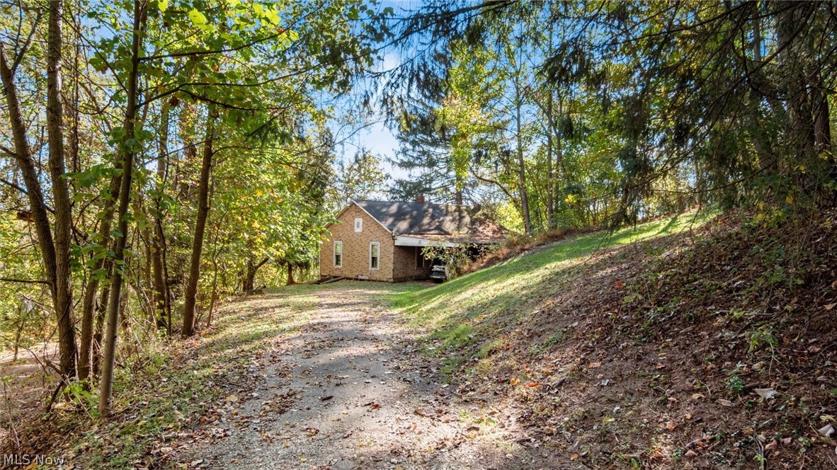 Hill Private Road Sub - Residential