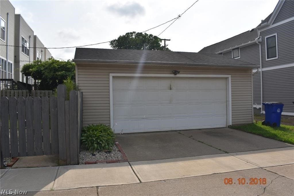 S S Stones College - Residential Lease