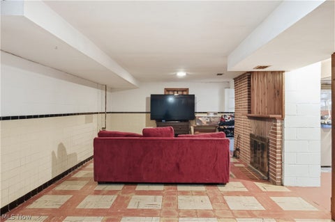 Tiny photo for 695 Moore Avenue, Campbell, OH 44405 (MLS # 5246833)