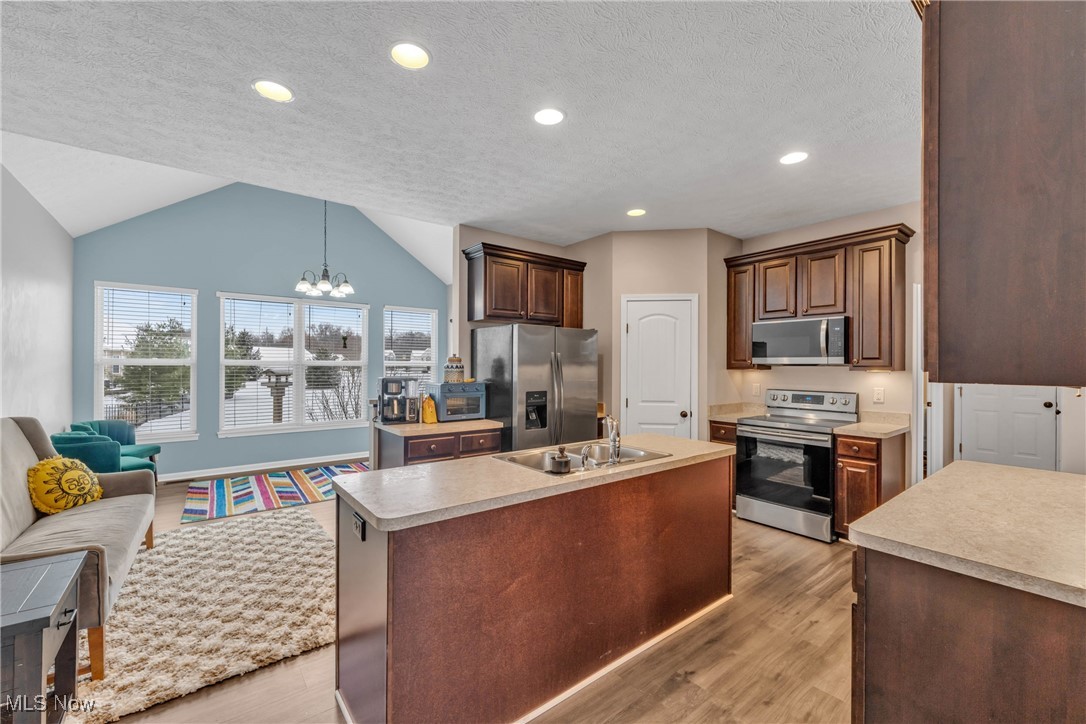 Tiberon Trace - Residential