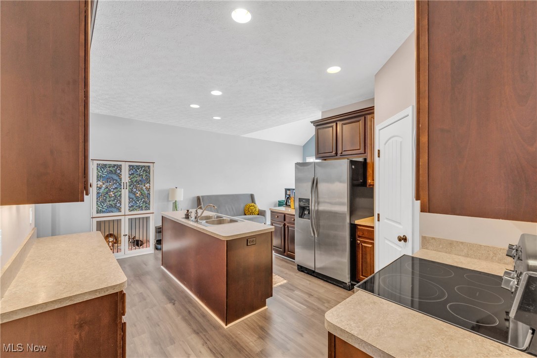 Tiberon Trace - Residential