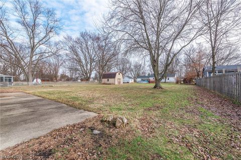 Tiny photo for 703 N Main Street, Amherst, OH 44001 (MLS # 5187885)