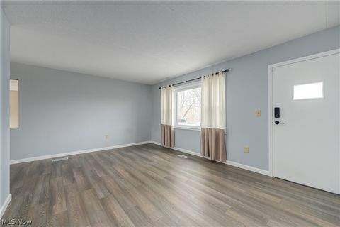 Tiny photo for 703 N Main Street, Amherst, OH 44001 (MLS # 5187885)