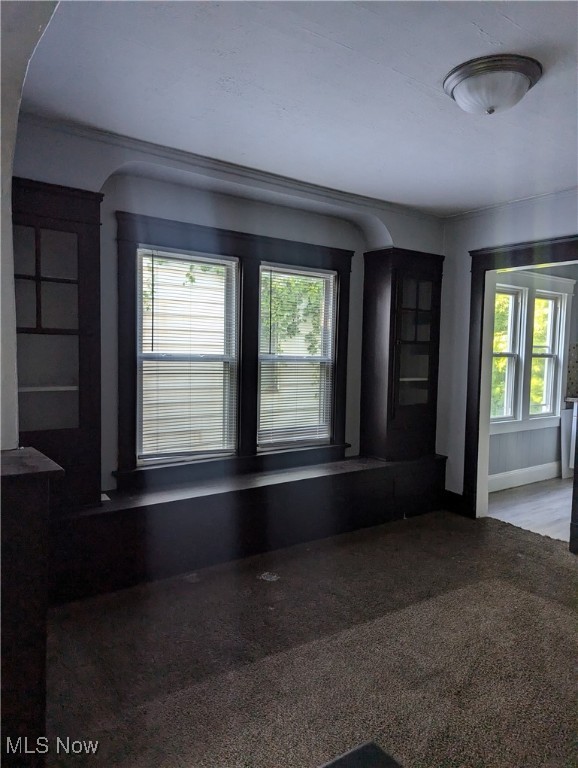 Lake Shr Blvd Sub/J Laron - Residential Income