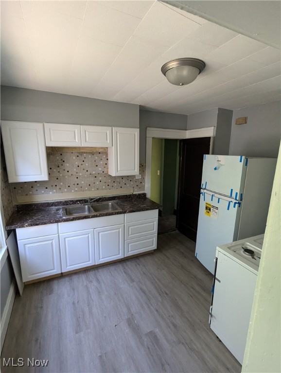 Lake Shr Blvd Sub/J Laron - Residential Income