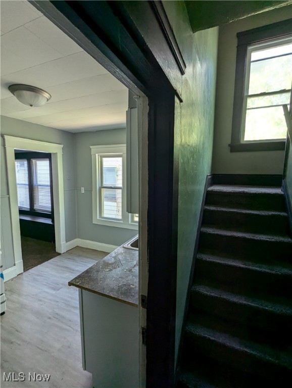 Lake Shr Blvd Sub/J Laron - Residential Income