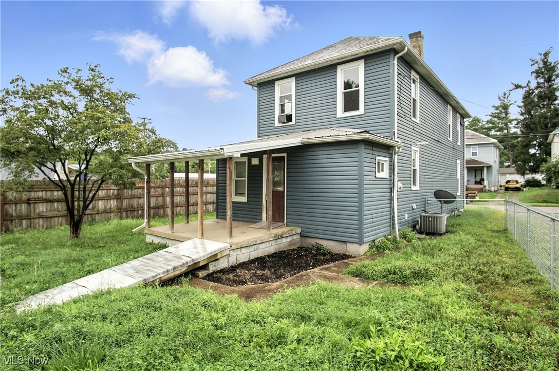 109 Vaughn Street