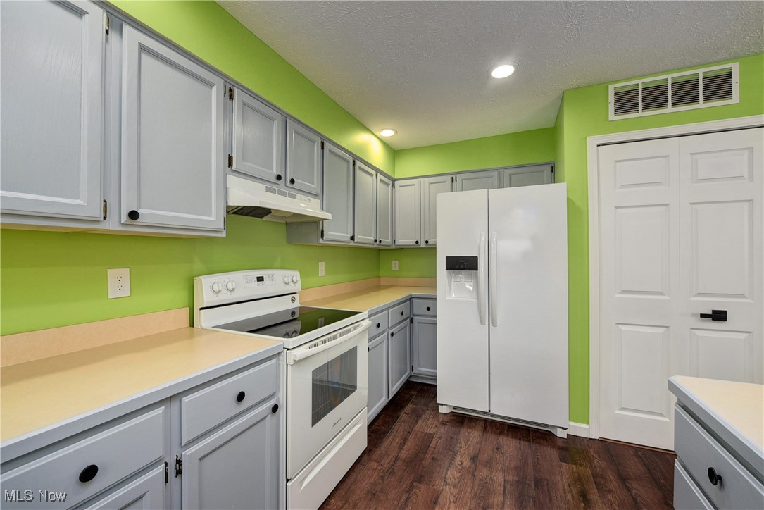 13011 W Lake Road #12C, Vermilion, Ohio image 11
