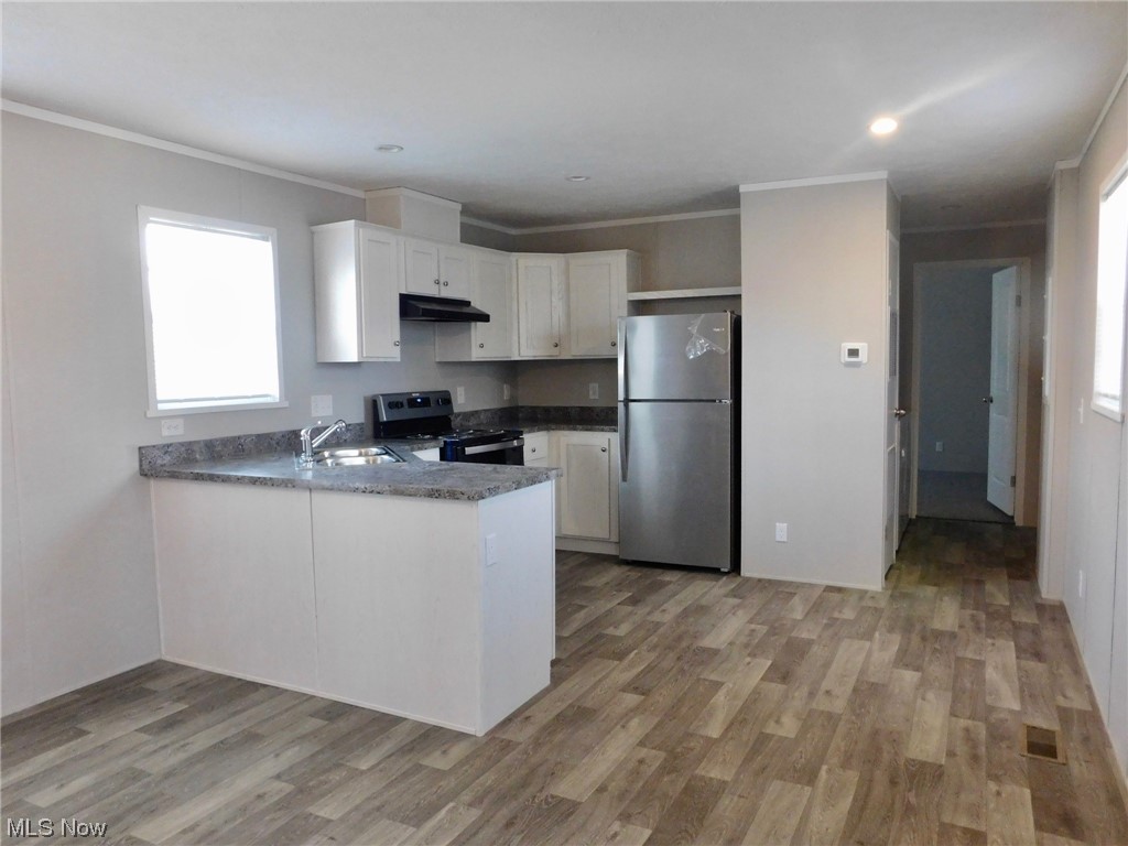 Colonial Hills - Residential