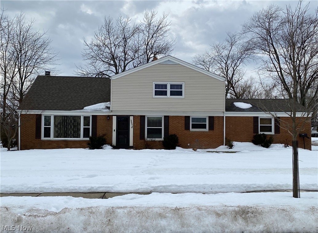 Fantastic opportunity to live in this elegant split level style home in a well desired area located within minutes from all of your shopping and dining needs. This home offers an open floor plan with 3 Bedrooms, 3 Baths, gourmet kitchen with cherry cabinets that opens to the living room and dining room, great size Family room with a fireplace. Walkout lower level with a slider to lead you out to the pool area with a deck, dry bar, and gazebo. Second kitchen in the lower level for entertaining. In Beachwood, this one is a sight to see! Home warranty included.