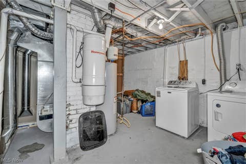 Tiny photo for 1382 Honodle Avenue, Akron, OH 44305 (MLS # 5239354)