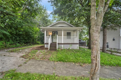Tiny photo for 1382 Honodle Avenue, Akron, OH 44305 (MLS # 5239354)