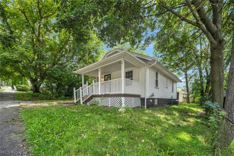 Tiny photo for 1382 Honodle Avenue, Akron, OH 44305 (MLS # 5239354)