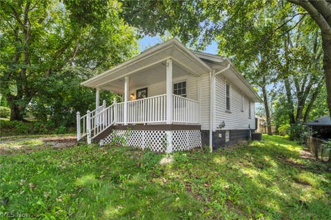Tiny photo for 1382 Honodle Avenue, Akron, OH 44305 (MLS # 5239354)