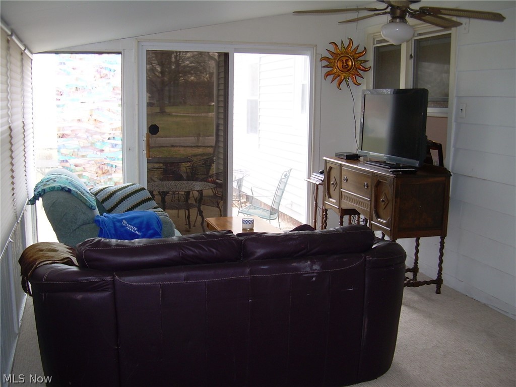 Whitman Ac 3rd Add - Residential