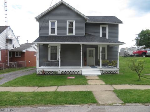 Photo of 53 E North Avenue, East Palestine, OH 44413 (MLS # 5206395)