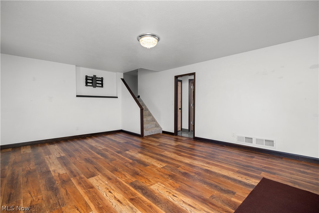 Village/Berlin Heights - Residential