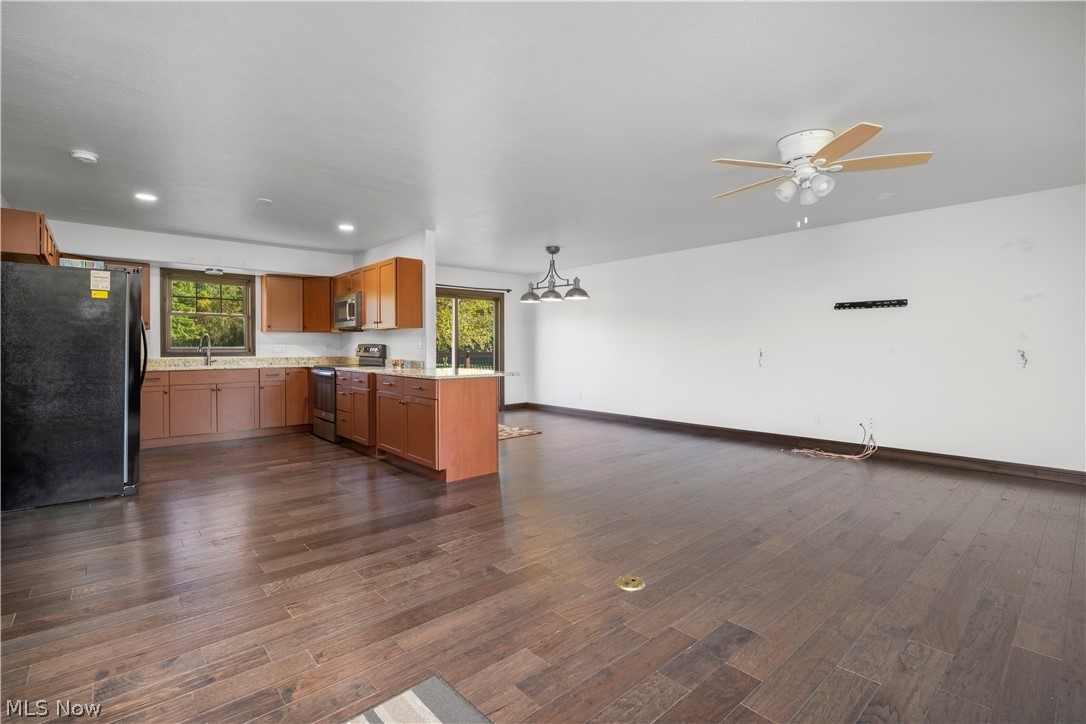 Village/Berlin Heights - Residential