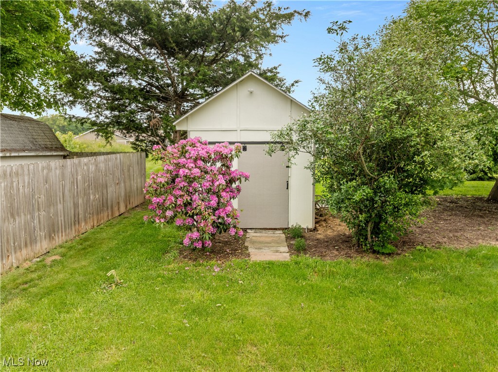 1923 Viking Avenue, Orrville, Ohio image 32
