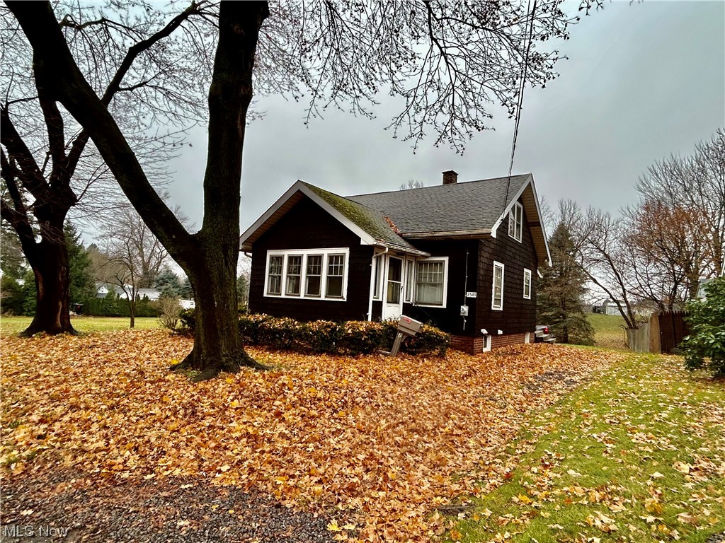 Downs & Hintons Acreage Allot - Residential