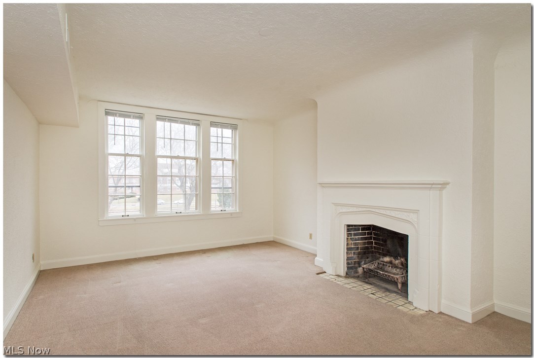 The South Shaker Apt. Building - Residential Lease