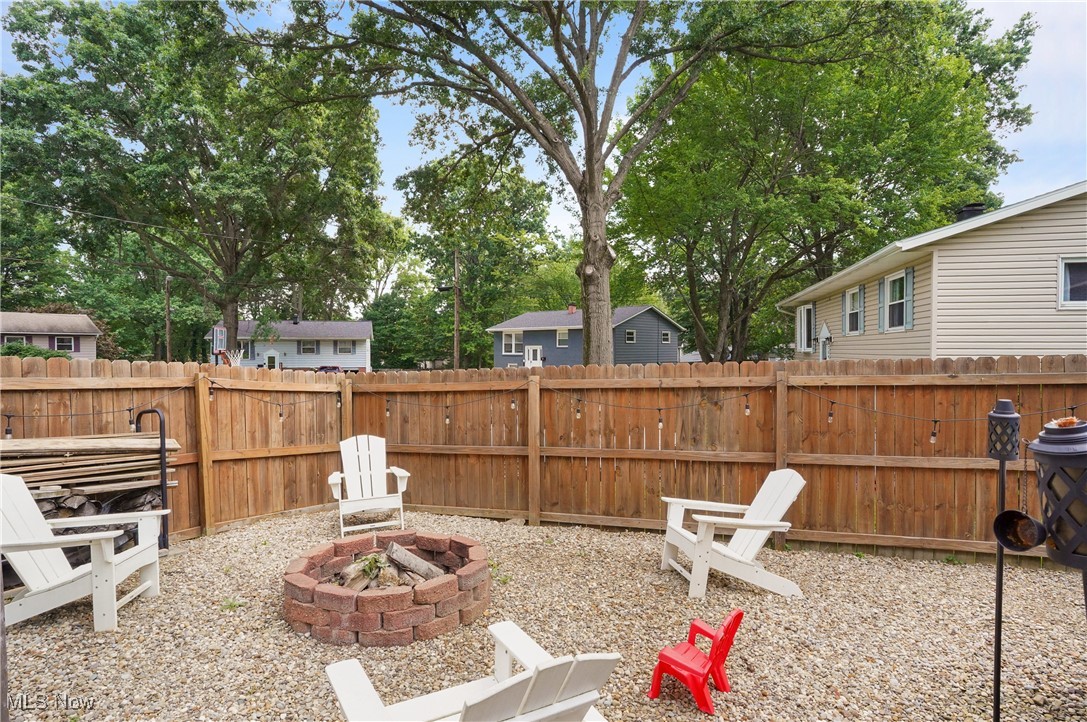 2584 Peach Tree Circle