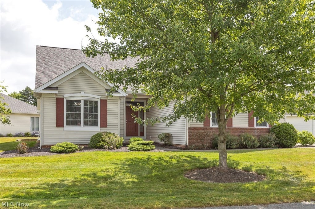 Photo of 1467 Golden Lane, Broadview Heights, OH 44147 (MLS # 5218179)