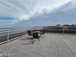 Lake House - Residential