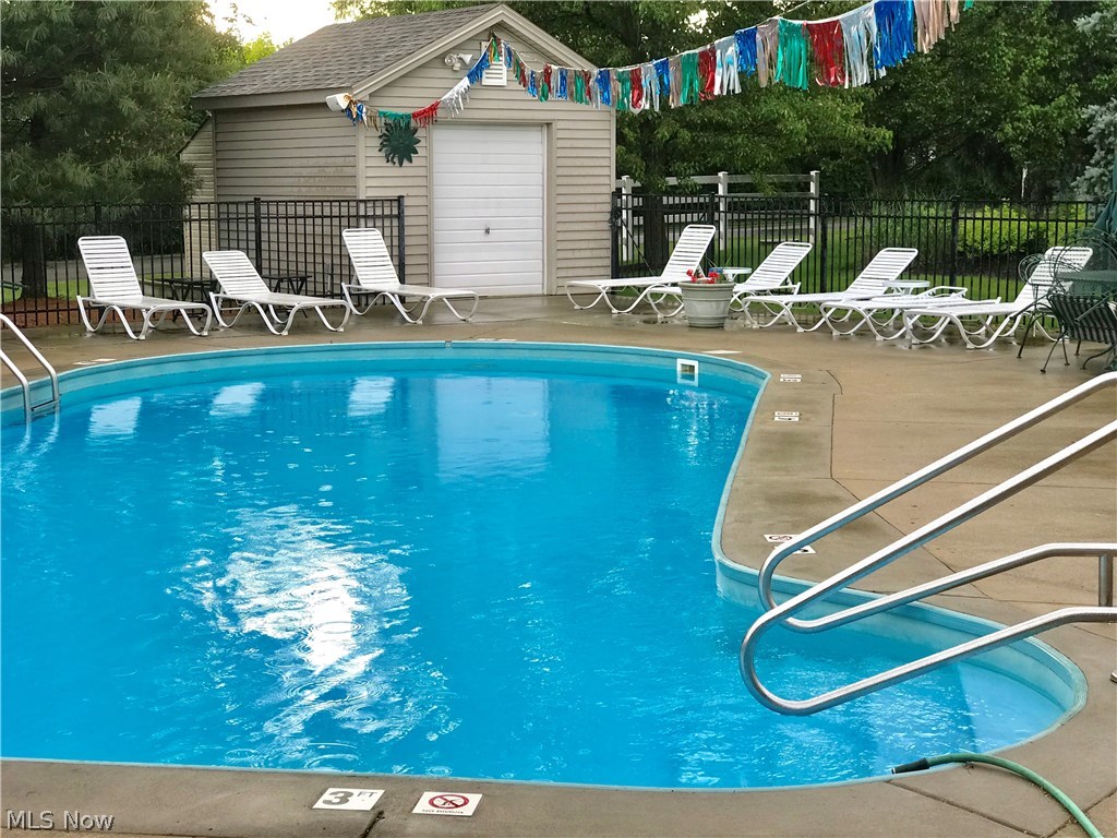 Villas At Trotters Chase - Residential