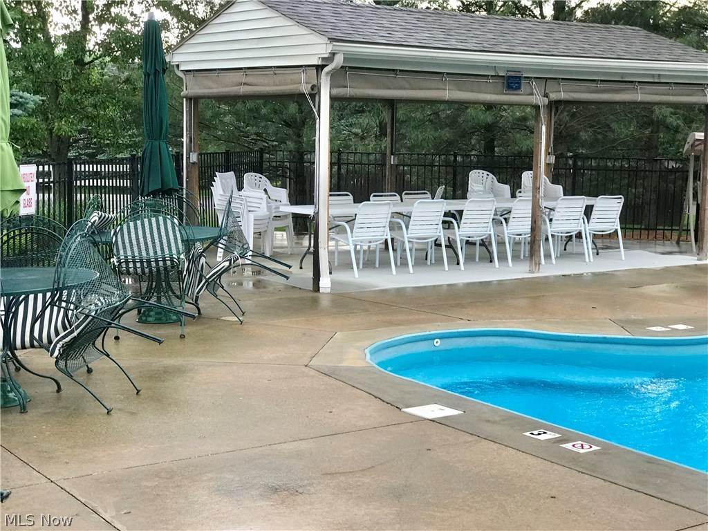 Villas At Trotters Chase - Residential