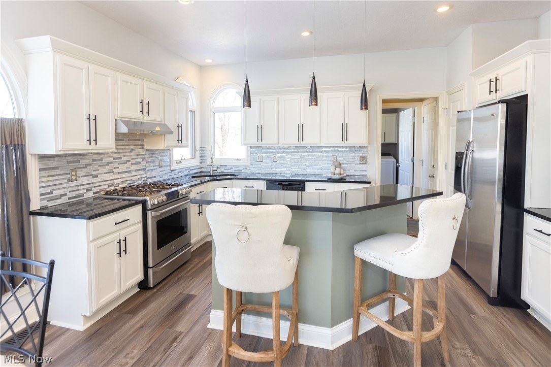 Red Tail Dev 04 - Residential