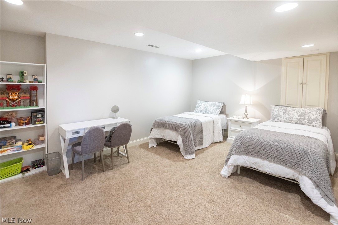 Red Tail Dev 04 - Residential