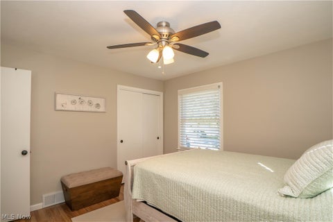 Tiny photo for 5372 Beacon Road, Lyndhurst, OH 44124 (MLS # 5254860)