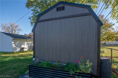 Tiny photo for 5372 Beacon Road, Lyndhurst, OH 44124 (MLS # 5254860)