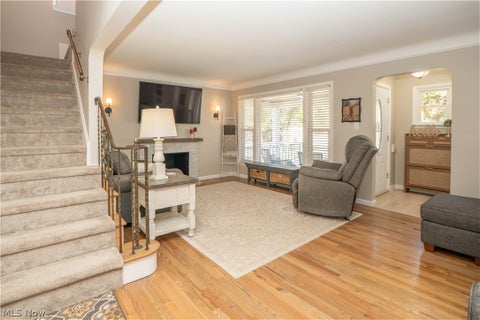 Tiny photo for 5372 Beacon Road, Lyndhurst, OH 44124 (MLS # 5254860)