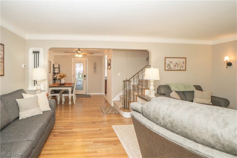Tiny photo for 5372 Beacon Road, Lyndhurst, OH 44124 (MLS # 5254860)